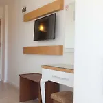 Готель Ferah