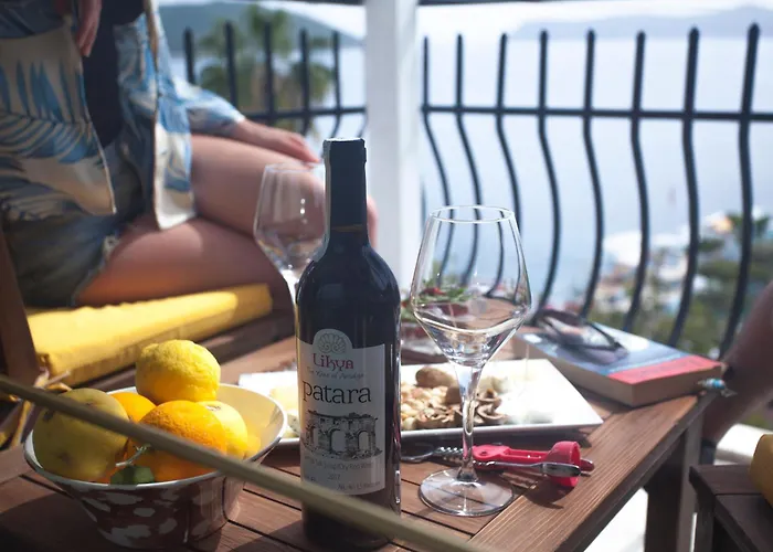 Готель Ferah Каш