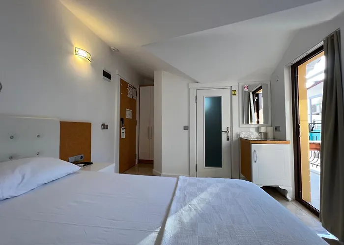 Ferah Готель 3*